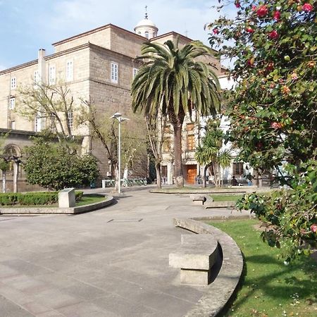 Apartamento Portico Paraiso Apartment Ourense Luaran gambar
